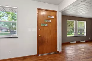9860 Wolf Creek Pike, Dayton, OH 45426 - Photo 6