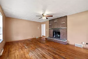 9860 Wolf Creek Pike, Dayton, OH 45426 - Photo 8