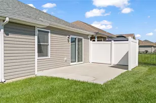 1151 Parklawn Ct, Troy, OH 45373 - Photo 12