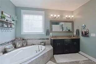 7430 Deep Woods Ct, Springboro, OH 45066 - Photo 26