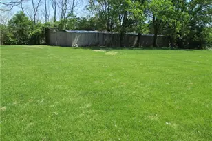 12520 Air Hill Rd, Brookville, OH 45309 - Photo 14