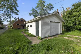 3617 W Siebenthaler Ave, Harrison Twp, OH 45406 - Photo 28