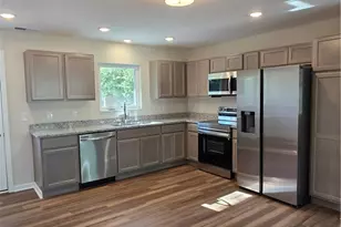 1621 Azalea Dr, Trotwood, OH 45417 - Photo 2
