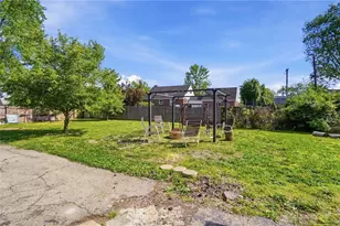 1745 S Smithville Rd, Dayton, OH 45410 - Photo 26