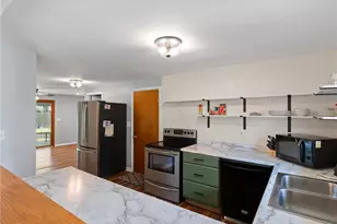 1125 Georgian Dr, Kettering, OH 45429 - Photo 8