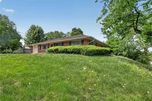 4979 Cordell Dr, Miami Township, OH 45439 - Photo 4