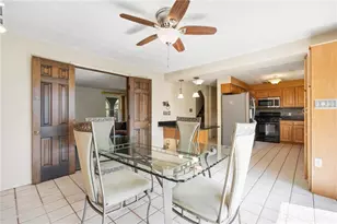 5882 Shady Cove Ln, Trotwood, OH 45426 - Photo 10
