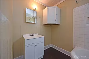 73 Pointview Ave, Dayton, OH 45405 - Photo 16