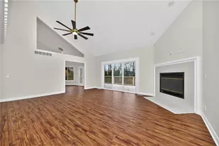 811 Wind Bluff Point, Springboro, OH 45066 - Photo 4