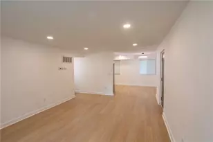 5715 E Coach Dr, Dayton, OH 45440 - Photo 10