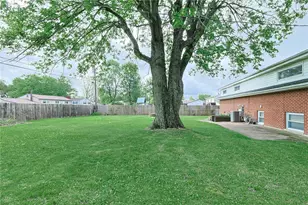 620 Bennert Dr, Vandalia, OH 45377 - Photo 30