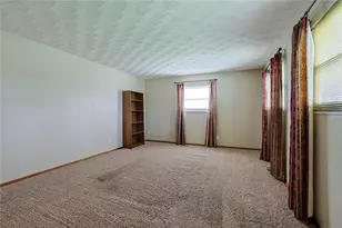 620 Bennert Dr, Vandalia, OH 45377 - Photo 4