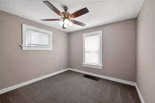 2122 S Smithville Rd, Dayton, OH 45420 - Photo 14