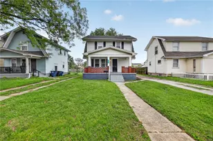 2122 S Smithville Rd, Dayton, OH 45420 - Photo 1