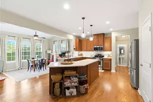 10215 Morgan Grey Ct, Washington Twp, OH 45458 - Photo 12