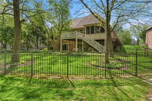 1209 Club View Dr, Centerville, OH 45458 - Photo 1