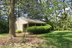 517 Locust Hill Dr, Englewood, OH 45322 - Photo 4