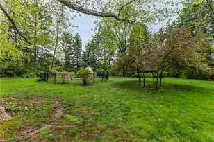 517 Locust Hill Dr, Englewood, OH 45322 - Photo 44