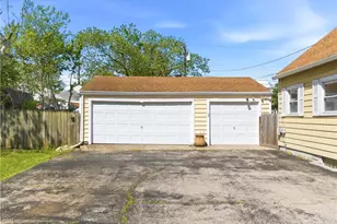 1805 S Smithville Rd, Dayton, OH 45420 - Photo 32