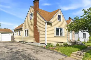 1805 S Smithville Rd, Dayton, OH 45420 - Photo 2