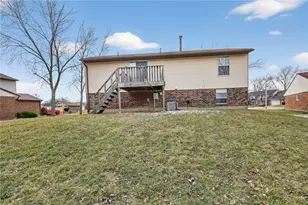 2531 Windsor Village Dr, Miami Township, OH 45342 - Photo 2