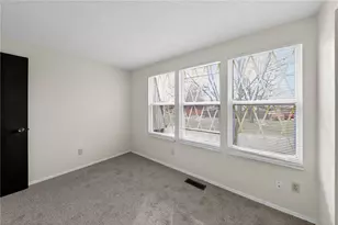 2531 Windsor Village Dr, Miami Township, OH 45342 - Photo 14