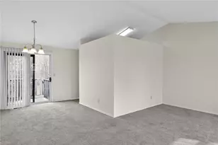 2531 Windsor Village Dr, Miami Township, OH 45342 - Photo 10