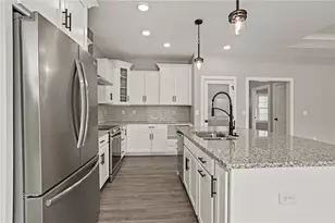 2183 Emerson Wy, Troy, OH 45373 - Photo 18