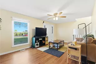 1414 Crown Point Ct, Beavercreek, OH 45434 - Photo 10