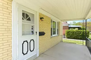 1136 Croyden Dr, Dayton, OH 45420 - Photo 4