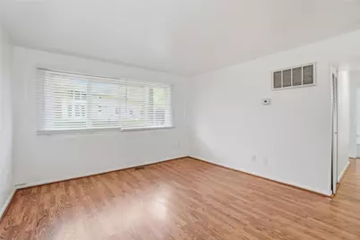 5655 E Coach Drive #H, Dayton, OH 45440 - Photo 6