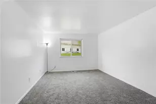5655 E Coach Dr, Dayton, OH 45440 - Photo 16