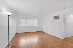 5655 E Coach Dr, Dayton, OH 45440 - Photo 4