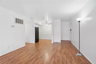 5655 E Coach Dr, Dayton, OH 45440 - Photo 6