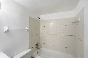 5655 E Coach Dr, Dayton, OH 45440 - Photo 16