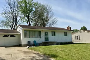 209 Rhoades Ave, Greenville, OH 45331 - Photo 2