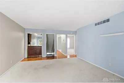 2 Nicholson Court, Washington Twp, OH 45459 - Photo 8