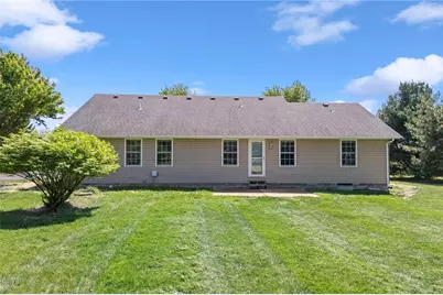 70 Dutch Creek Drive, Wilmington, OH 45177 - Photo 6