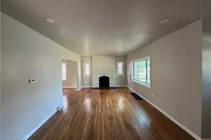 1530 Olmsted Pl, Dayton, OH 45406 - Photo 2