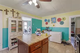 2390 Ridge Rd, Zanesville, OH 43701 - Photo 14