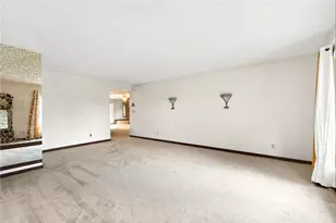 510 Rohr Ln, Englewood, OH 45322 - Photo 8