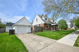 603 Hampshire Rd, Kettering, OH 45419 - Photo 2