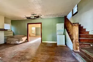 2032 Rugby Rd, Dayton, OH 45406 - Photo 8