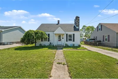 633 Floral Avenue, Troy, OH 45373 - Photo 2