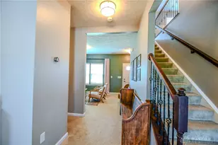 2457 Sunset Maple Dr, Tipp City, OH 45371 - Photo 8