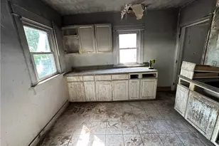 2006 Eastview Ave, Dayton, OH 45405 - Photo 12