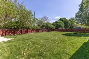 263 N American Blvd, Vandalia, OH 45377 - Photo 14
