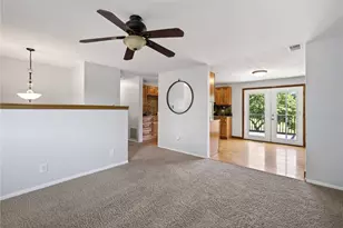 817 W Martindale Rd, Englewood, OH 45322 - Photo 8