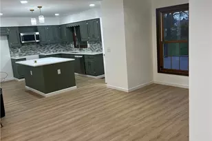 758 Oneida Dr, Springfield Twp, OH 45502 - Photo 2