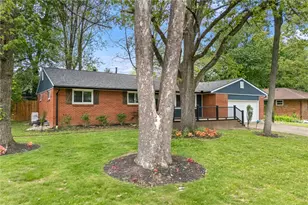 4855 Arrowhead Dr, Kettering, OH 45440 - Photo 2